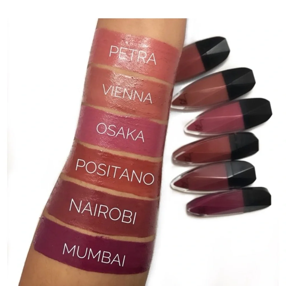 Lady‎ burgundy luxe lip lacquer in Mumbai